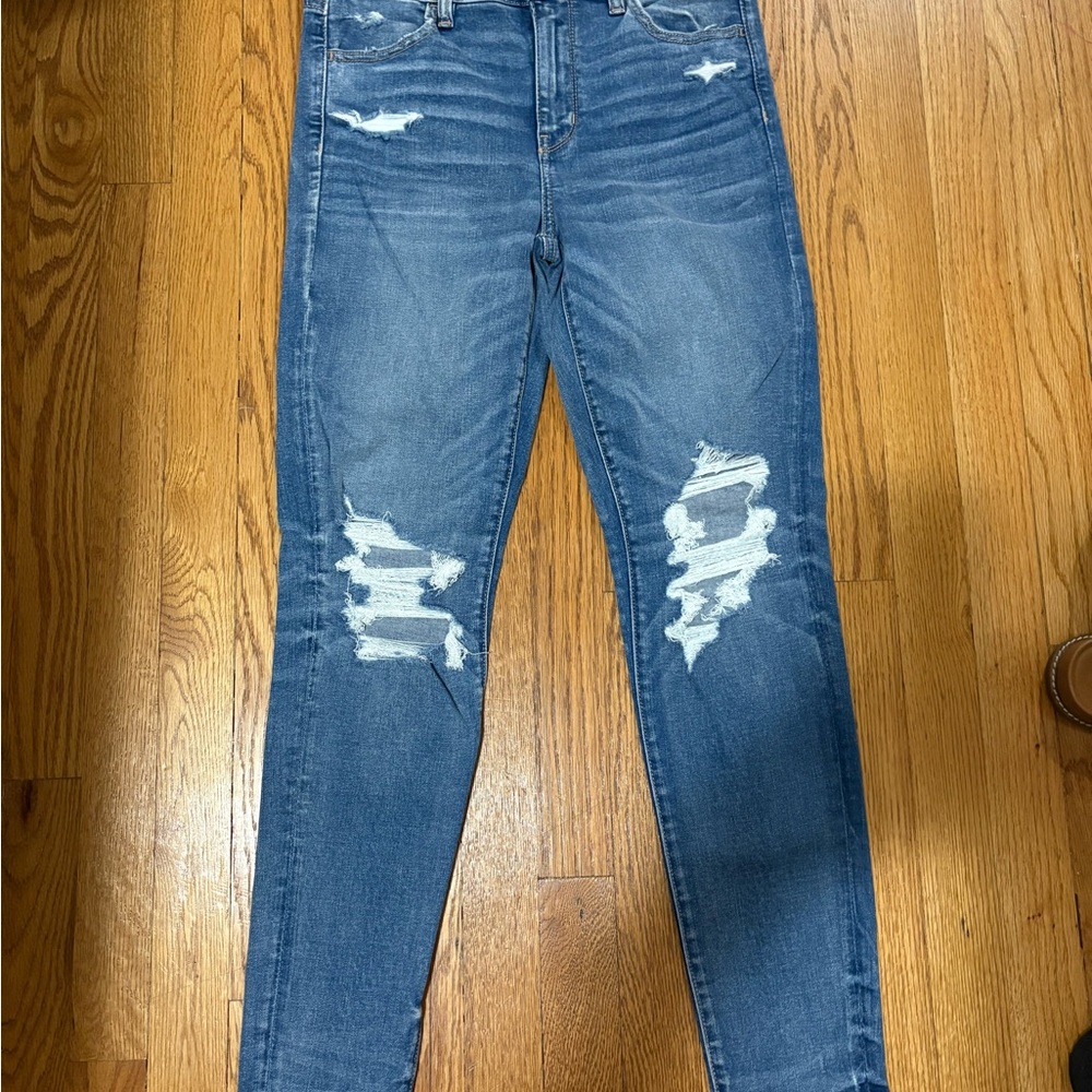 American Eagle Outfitters Blue Distressed Skinny Jeans
